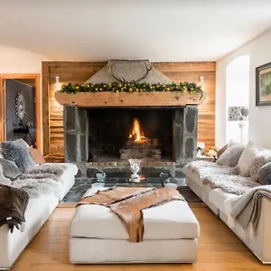 https://chalet-fourmiliere.hotels-rhonealpes.com