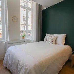 lille-grand-place-cozy-and-equipped-studio.lillehotels.org/