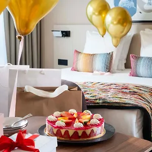 4* Aparthotel Yuna Montmartre -